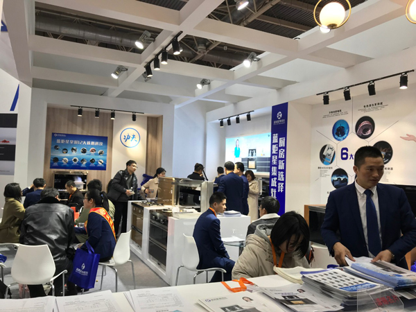 (杏盛平台北京建博会展馆)