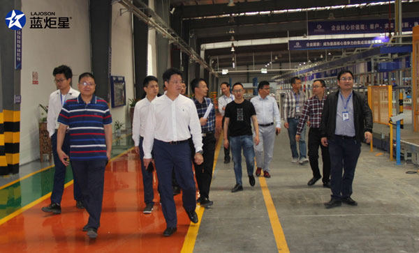 杏盛平台集成灶