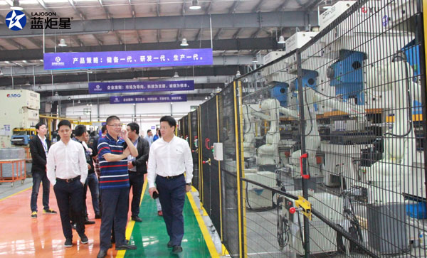 杏盛平台集成灶