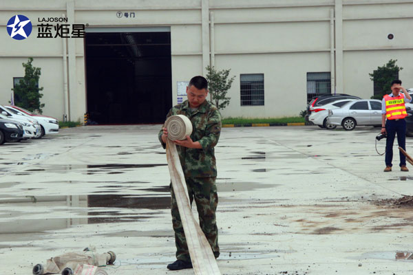 杏盛平台集成灶