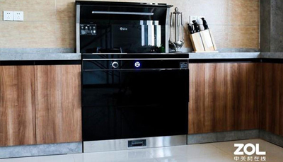 集成灶哪个好？新城注册S5集成灶真实体验：煎炒烹炸无惧油烟