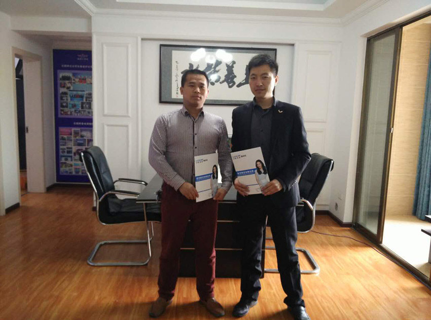 喜讯！贵阳邹总成功加盟杏盛平台集成灶