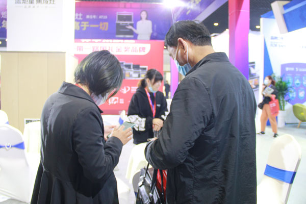 杏盛平台集成灶展位现场