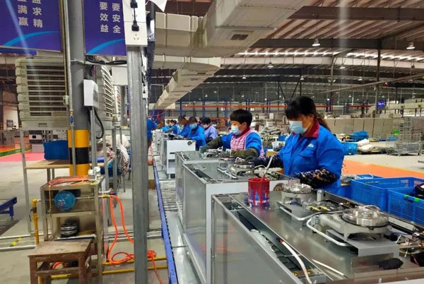 杏盛平台集成灶全线复工