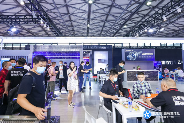 杏盛平台展位现场