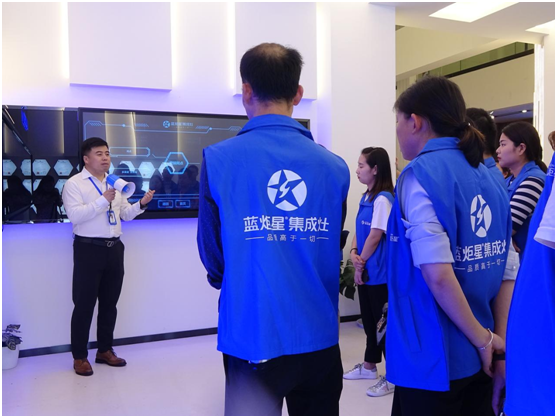 加入新城注册集成灶加盟，选择一份可持续挣钱的事业！